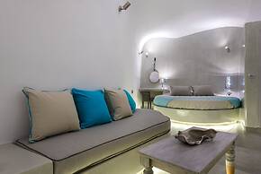 Nefeli Homes - Adults Only