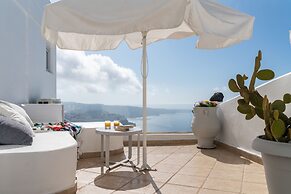 Nefeli Homes - Adults Only