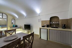 Nefeli Homes - Adults Only