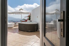 Nefeli Homes - Adults Only