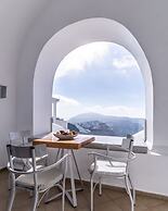 Nefeli Homes - Adults Only