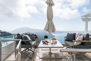 Nefeli Homes - Adults Only