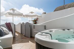 Nefeli Homes - Adults Only