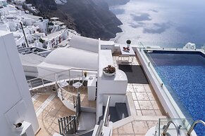 Nefeli Homes - Adults Only