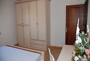 Albergo Residenziale Li Troni