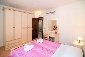 Albergo Residenziale Li Troni