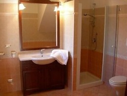 Albergo Residenziale Li Troni