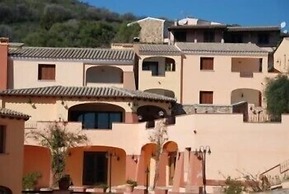 Albergo Residenziale Li Troni