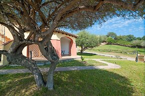 Albergo Residenziale Li Troni