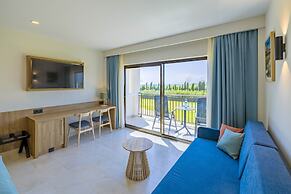 Impressive Playa Granada Golf