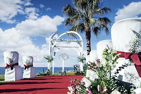 Impressive Playa Granada Golf