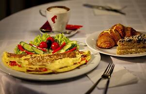 Weekend Boutique Hotel