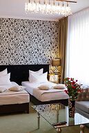 Weekend Boutique Hotel