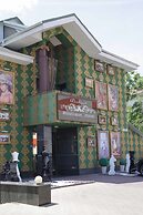 Weekend Boutique Hotel