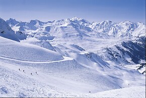 ROBINSON ALPENROSE ZÜRS