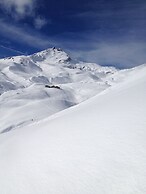 Arosa Alpine Club - Adults Only