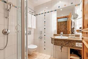 Arosa Alpine Club - Adults Only