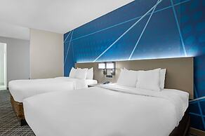 Comfort Suites near Indianapolis Airport