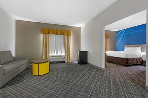 Comfort Suites near Indianapolis Airport