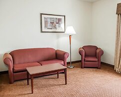 Comfort Suites near Indianapolis Airport