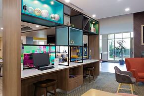 Holiday Inn Hotel & Suites PHOENIX AIRPORT by IHG