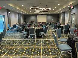 Holiday Inn Hotel & Suites PHOENIX AIRPORT by IHG