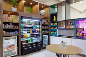 Holiday Inn Hotel & Suites PHOENIX AIRPORT by IHG