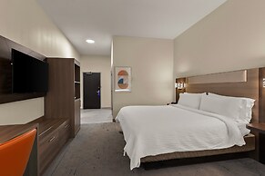 Holiday Inn Express & Suites Oklahoma City NW-Quail Springs by IHG