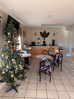 Peach Tree Inn