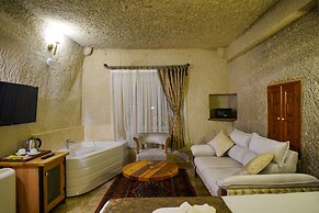 Cave Hotel Saksagan
