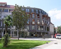 Bayjonn Boutique Hotel