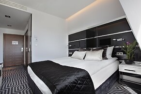 Bayjonn Boutique Hotel