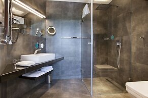 Bayjonn Boutique Hotel