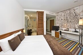 Bayjonn Boutique Hotel