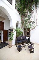 Riad Noor Charana