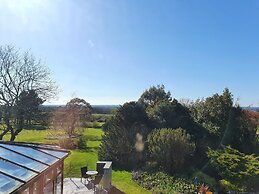 Ty'n Rhos Country House