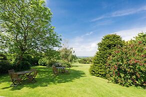 Ty'n Rhos Country House