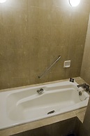 Hotel Grand Arc Hanzomon