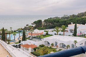 Grand Muthu Oura View Beach Club
