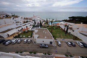 Grand Muthu Oura View Beach Club