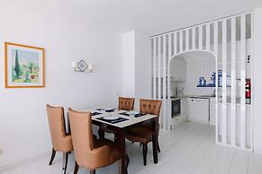 Grand Muthu Oura View Beach Club