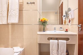 Grand Muthu Oura View Beach Club