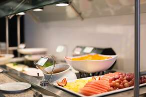 Grand Muthu Oura View Beach Club