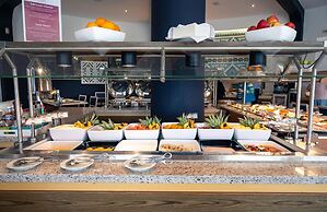 Grand Muthu Oura View Beach Club