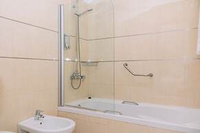 Grand Muthu Oura View Beach Club