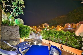 Cinqueterre Residence