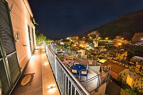 Cinqueterre Residence