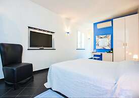 Cinqueterre Residence