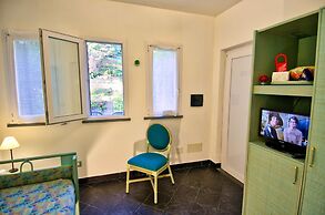Cinqueterre Residence