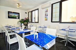 Cinqueterre Residence
